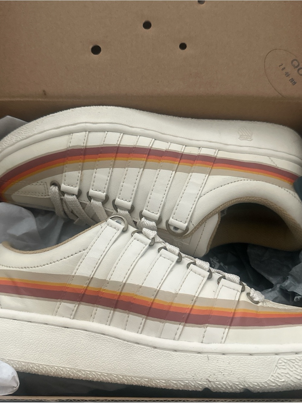 K-Swiss Women's Cream Sneakers with Red-Orange Sunset Stripes